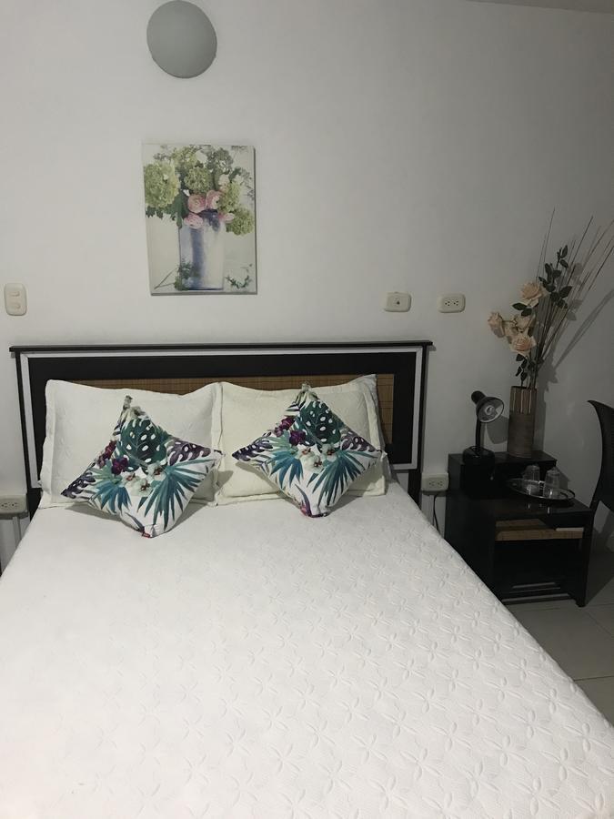 Hotel Meson De Las Flores Armenia  Εξωτερικό φωτογραφία