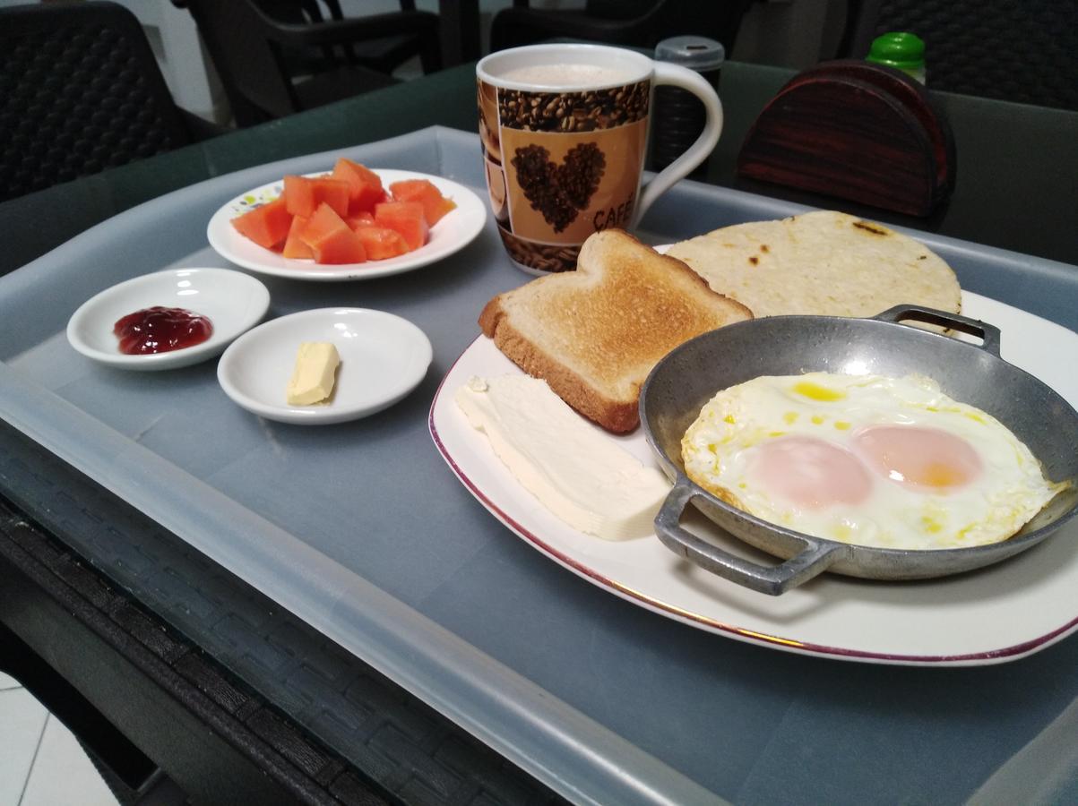 Hotel Meson De Las Flores Armenia  Εξωτερικό φωτογραφία